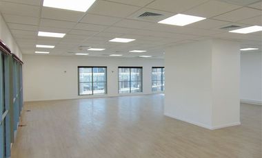 Oficina en Arriendo en Av El Bosque Norte