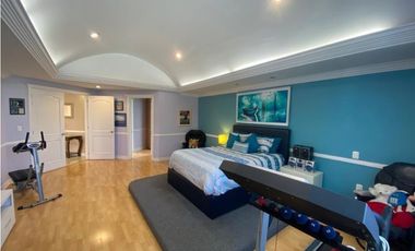 Preciosa Residencia en Venta en Arboledas Santa Elena Pachuca