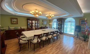 Preciosa Residencia en Venta en Arboledas Santa Elena Pachuca