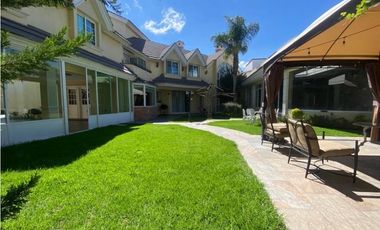 Preciosa Residencia en Venta en Arboledas Santa Elena Pachuca