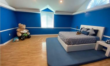 Preciosa Residencia en Venta en Arboledas Santa Elena Pachuca