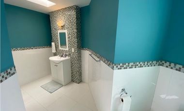 Preciosa Residencia en Venta en Arboledas Santa Elena Pachuca