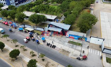 !Oportunidad única en Piura! 🏡

Vendo terreno en la exclusiva urbanización Jardines CORPIURA , ¡muy cerca de la concurrida Av. Chulucanas! 🚗

✅ 14