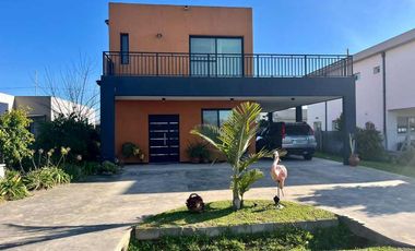 Casa en venta en Berazategui Este