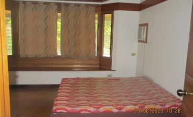 House and lot for sale in Cebu City, Silver Hills 5-br with s. pool