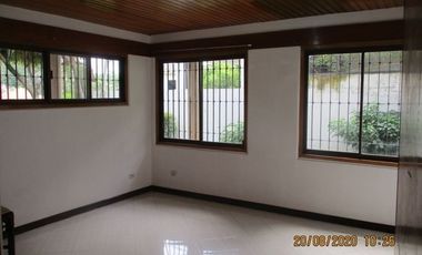 House and lot for sale in Cebu City, Silver Hills 5-br with s. pool