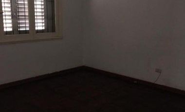 Chalet en esquina de 3 ambientes con dependencia en Catamarca y  Rawson