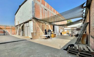 Galpón en Venta en Recoleta