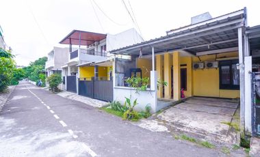 Rumah Hadap Selatan 9 menit ke Stasiun Depok Dibantu KPR J-40130