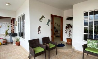 casa en venta en villa del rosario. Cod V1442