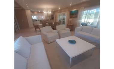 COSTA ESMERALDA - RESIDENCIAL I 404 - ALQUILER