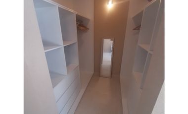 COSTA ESMERALDA - RESIDENCIAL I 404 - ALQUILER