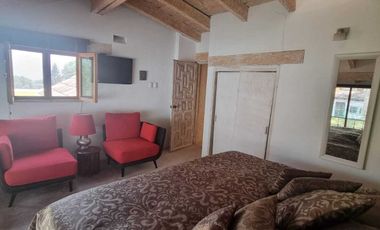 MAGNIFICA CASA ESTILO VALLESANO EN VENTA