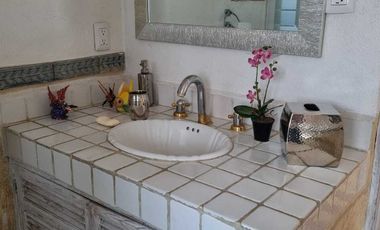 MAGNIFICA CASA ESTILO VALLESANO EN VENTA