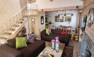 MAGNIFICA CASA ESTILO VALLESANO EN VENTA