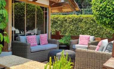 MAGNIFICA CASA ESTILO VALLESANO EN VENTA