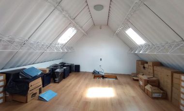 casa en arriendo en la patria. Cod A308829