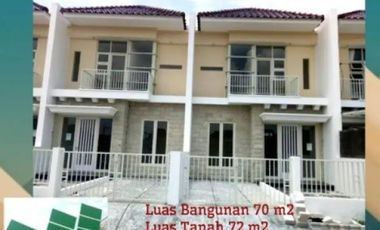 Rumah 2 Lantai Green Lake Wonorejo Rungkut Siap KPR