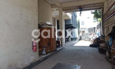 GEDUNG RUKAN COK AGUNG TRESNA & DEWI MADRI RENON DENPASAR, BALI