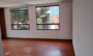 oficina en arriendo en chico norte. Cod A52079