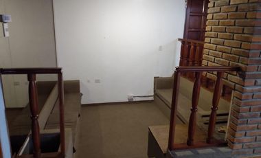 CASA EN VENTA EN MORON - 4 AMBIENTES