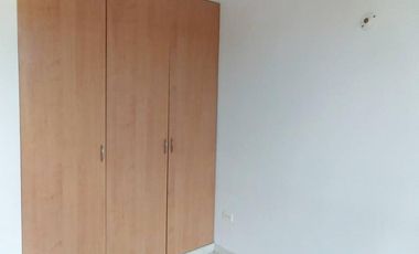 apartamento en arriendo en prados del este. Cod A10408