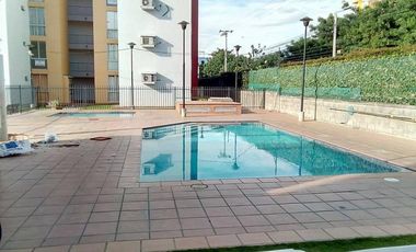 apartamento en arriendo en prados del este. Cod A10408