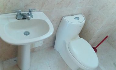 apartamento en arriendo en prados del este. Cod A10408