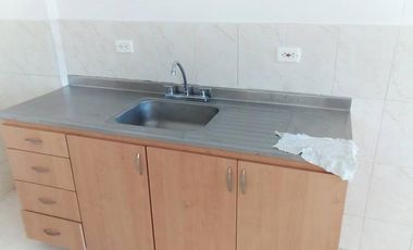 apartamento en arriendo en prados del este. Cod A10408