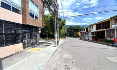 local en arriendo en topacio. Cod A13847