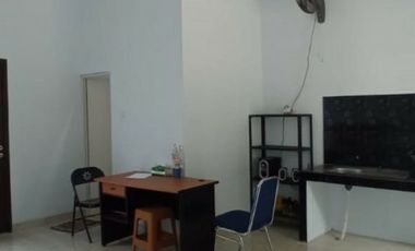 Rumah 1 lantai Bekasi Lokasi strategis pinggir jalan raya akses 2 mobil