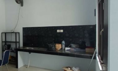 Rumah 1 lantai Bekasi Lokasi strategis pinggir jalan raya akses 2 mobil