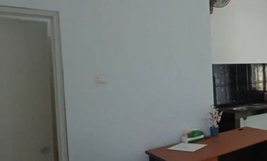 Rumah 1 lantai Bekasi Lokasi strategis pinggir jalan raya akses 2 mobil