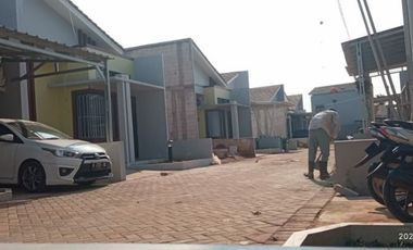 Rumah 1 lantai Bekasi Lokasi strategis pinggir jalan raya akses 2 mobil