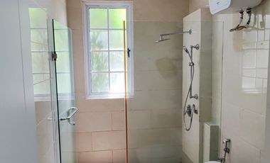 Jarang Ada. Rumah Mewah De Park De Maja, BSD