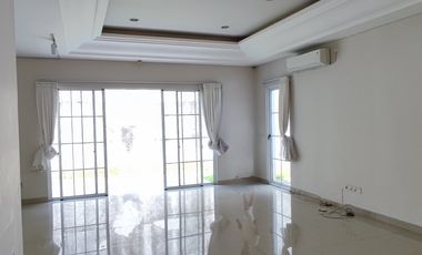 Jarang Ada. Rumah Mewah De Park De Maja, BSD