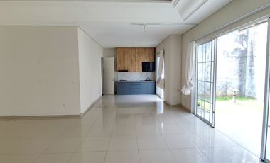Jarang Ada. Rumah Mewah De Park De Maja, BSD