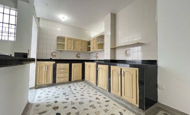 COD. 389 - SE VENDE CASA - BARRIO: FLORENCIA I