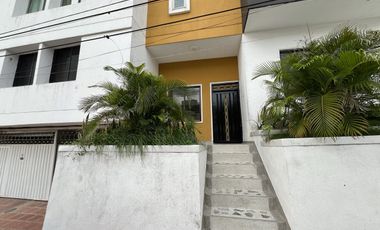 COD. 389 - SE VENDE CASA - BARRIO: FLORENCIA I