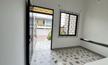 COD. 389 - SE VENDE CASA - BARRIO: FLORENCIA I