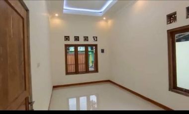 Dijual rumah dekat bandara solo