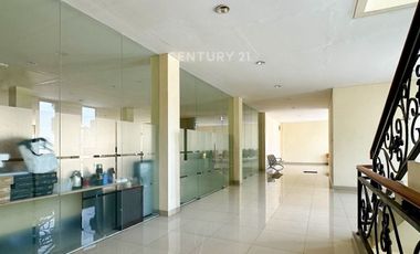 Dijual Gedung 3 Lantai Siap Pakai Pinggir Jalan Bintaro