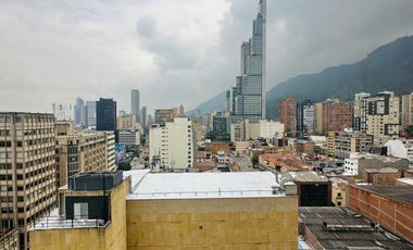 oficina en arriendo en centro internacional. Cod A206