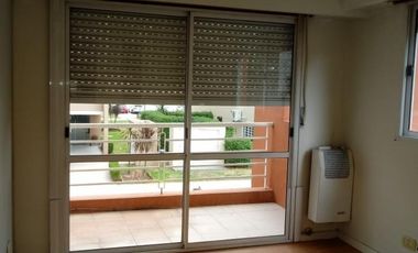 DEPARTAMENTO 3 AMBIENTES B° PINAR DE WILDE