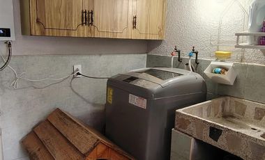 SE VENDE AMPLIA CASA EN ATIZAPAN DE ZARAGOZA EDO. MEX