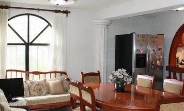 SE VENDE AMPLIA CASA EN ATIZAPAN DE ZARAGOZA EDO. MEX