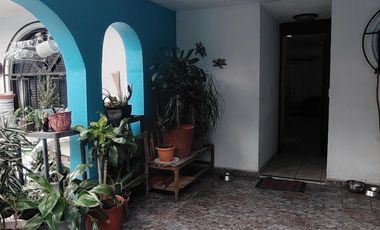 SE VENDE AMPLIA CASA EN ATIZAPAN DE ZARAGOZA EDO. MEX