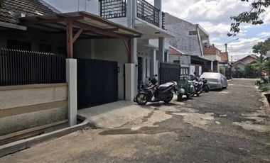 Rumah Nyaman di Arcamanik Dekat Cisaranten & Antapani