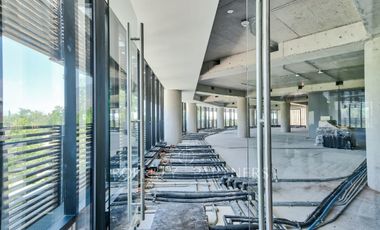 Moderna oficina nueva en Santa Maria de Manquehue (UF0,52 x mt2)