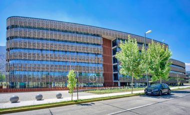 Moderna oficina nueva en Santa Maria de Manquehue (UF0,52 x mt2)